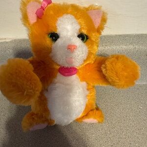 FurReal Friends Li'l Big Paws Peek-a-boo Daisy Pet